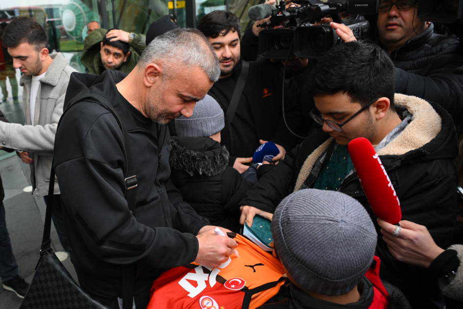 Çempionlar Liqasının pley-off mərhələsinə vəsiqə qazanan "Qarabağ" Bakıya qayıdıb - FOTO
