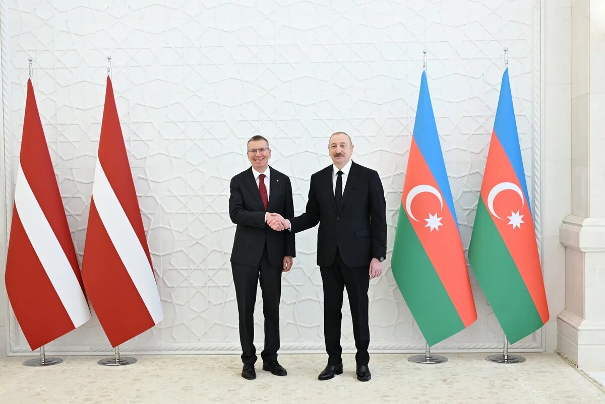 Latviya Prezidentinin rəsmi qarşılanma mərasimi olub