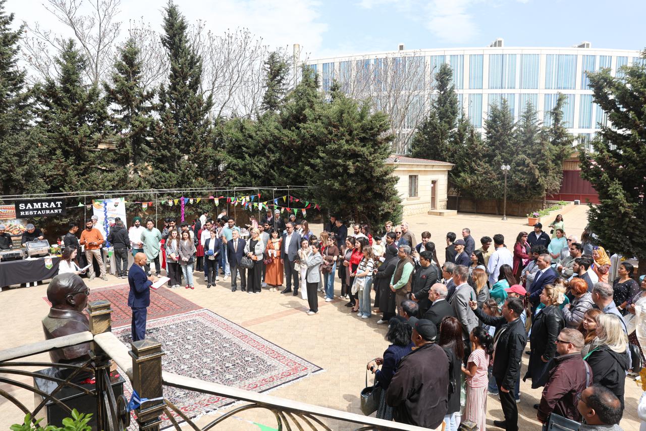 Indian Embassy in Azerbaijan Hosts Vibrant Indian Food Festival in Baku