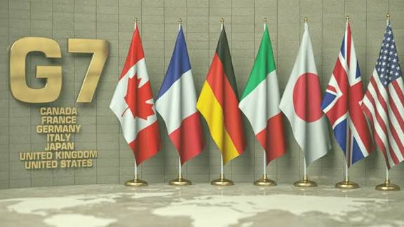 Зеленский примет участие в саммите G7 во Франции
