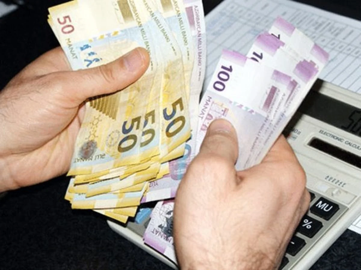 Среднемесячная зарплата в Азербайджане выросла на 6,5%
