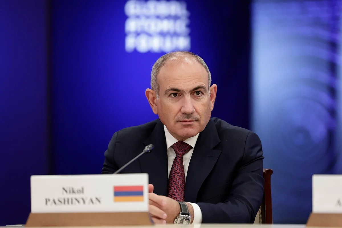     Paşinyan hökumətin əsas heyətinin qorunacağını açıqlayıb