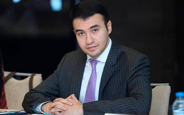     Deputat sosial şəbəkələrdə məsuliyyətin artırılmasını təklif edib