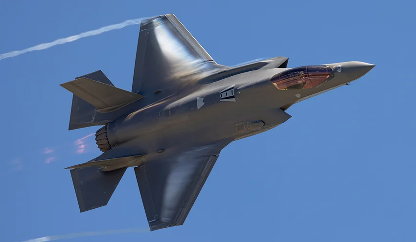 Tramp Türkiyəyə "F-35" satışının qarşısındakı maneəni aradan qaldırmağa hazırdır